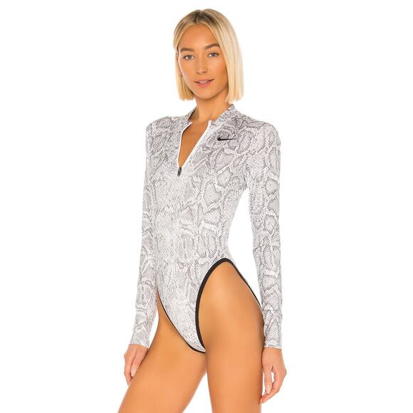 NIKE white python long sleeve bodysuit half zip size small - Picture 1 of 8